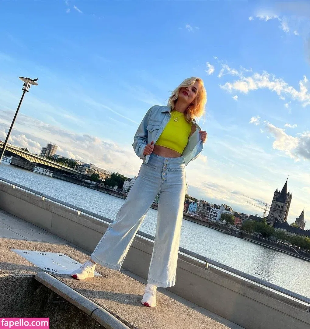 Susan Sideropoulos Onlyfans Photo Gallery 