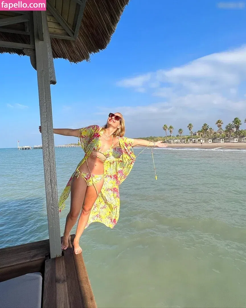 Susan Sideropoulos Onlyfans Photo Gallery 