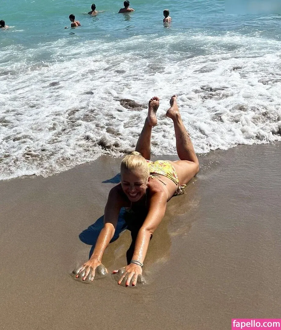 Susan Sideropoulos Onlyfans Photo Gallery 