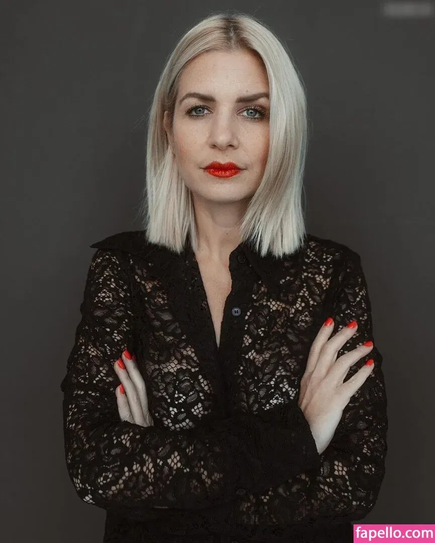 Susan Sideropoulos Onlyfans Photo Gallery 