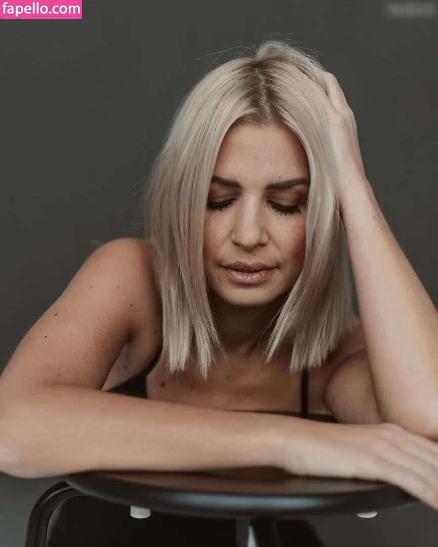 Susan Sideropoulos Onlyfans Photo Gallery 