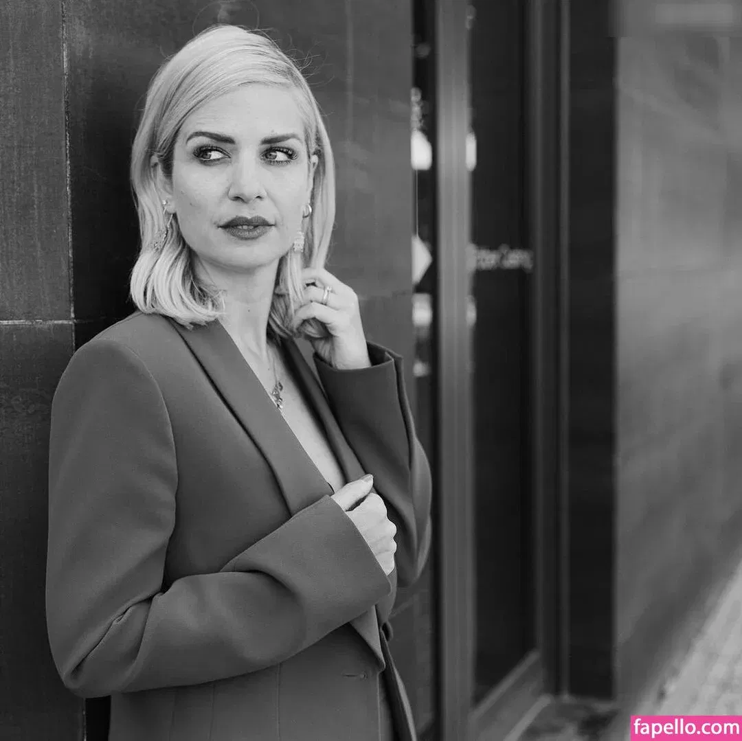 Susan Sideropoulos Onlyfans Photo Gallery 