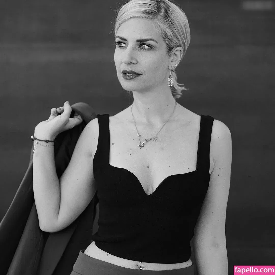 Susan Sideropoulos Onlyfans Photo Gallery 