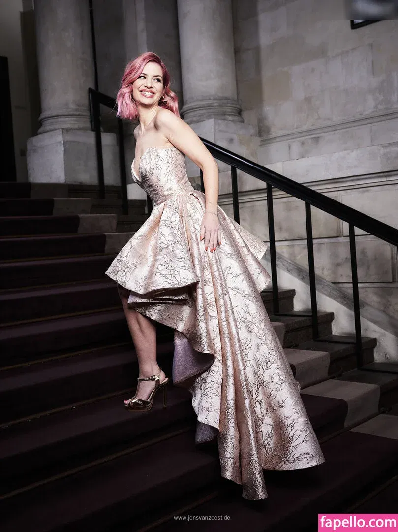 Susan Sideropoulos Onlyfans Photo Gallery 