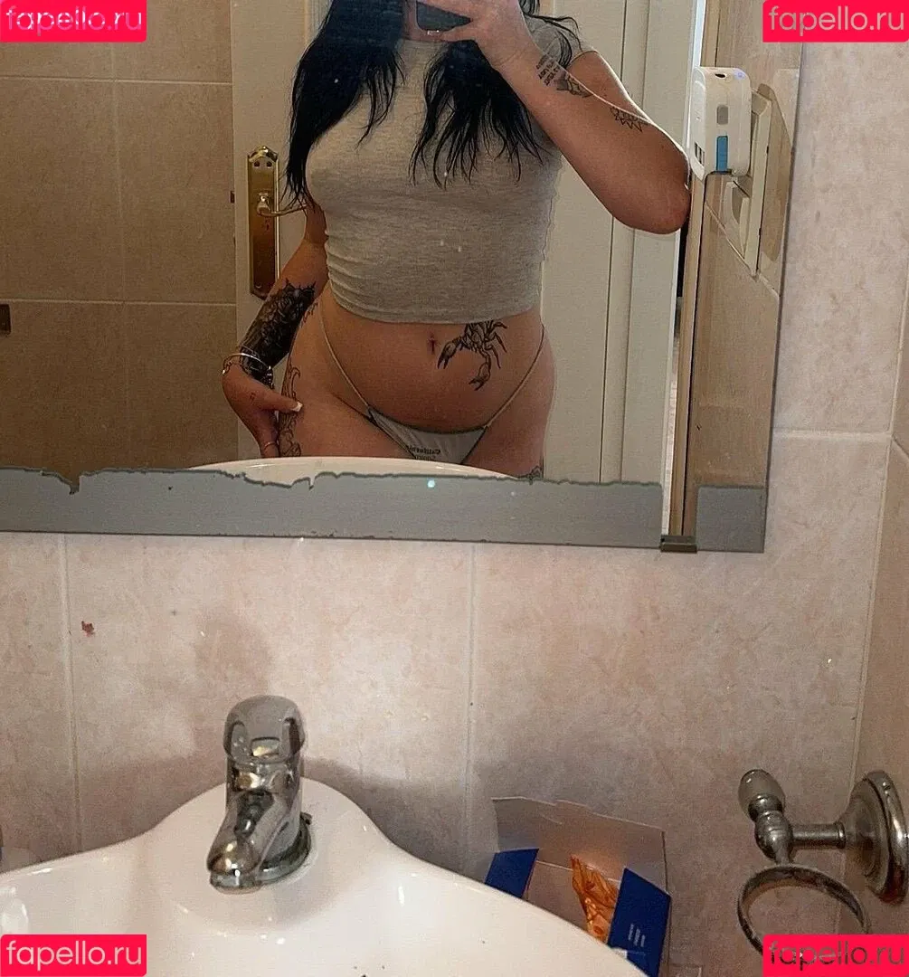 JayJay Onlyfans Photo Gallery 