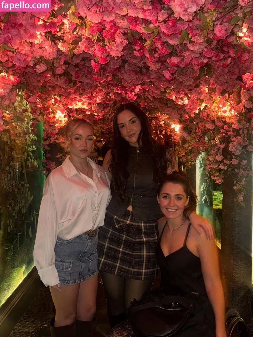 JayJay Onlyfans Photo Gallery 