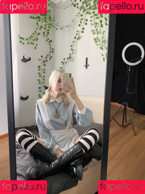Alotropp Nude Onlyfans Photo 35