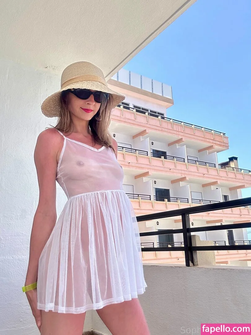 SophiaHazelnut Onlyfans Photo Gallery 