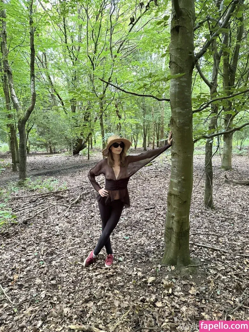 SophiaHazelnut Onlyfans Photo Gallery 