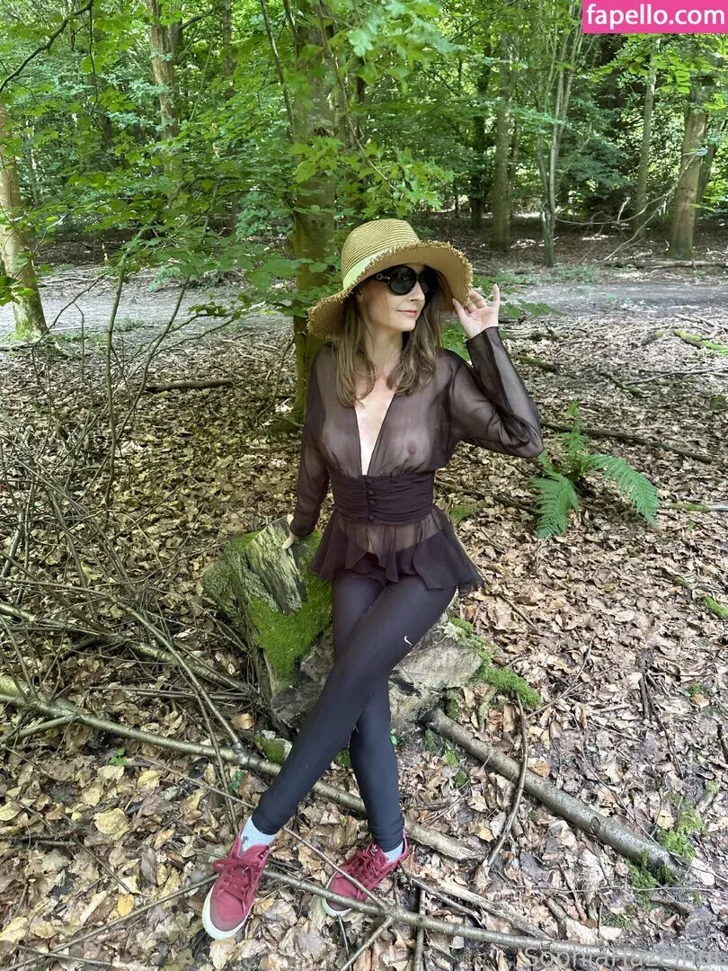 SophiaHazelnut Onlyfans Photo Gallery 