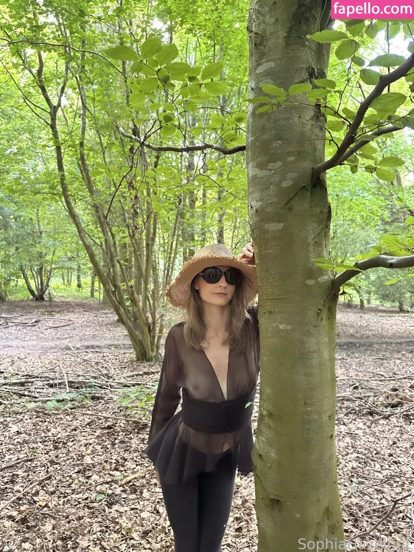 SophiaHazelnut Onlyfans Photo Gallery 