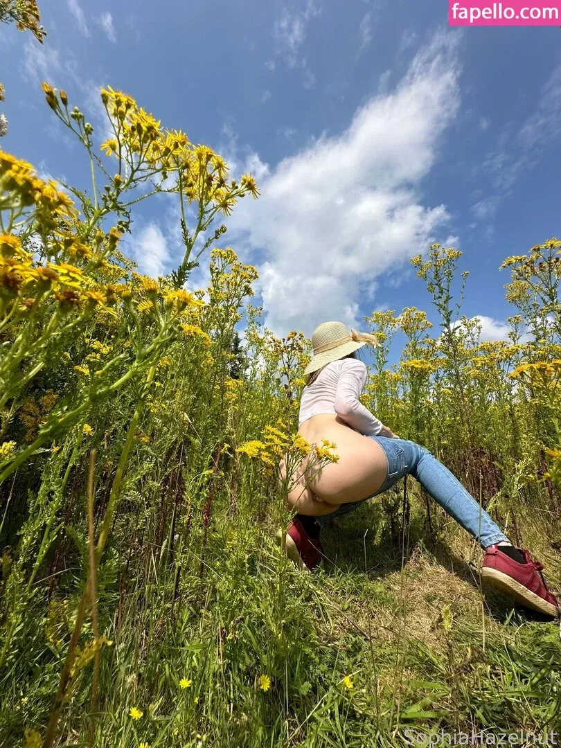 SophiaHazelnut Onlyfans Photo Gallery 