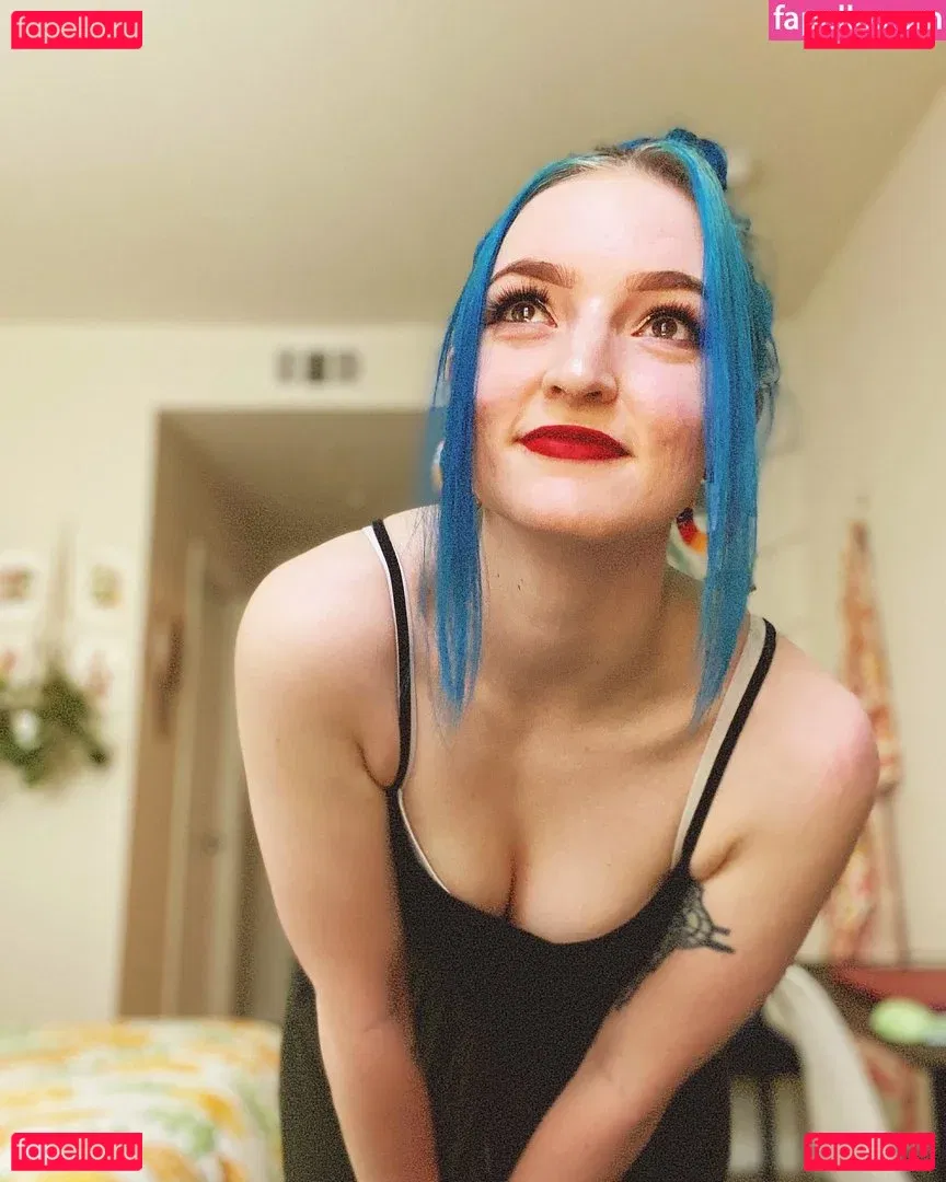 Littlesiha Onlyfans Photo Gallery 