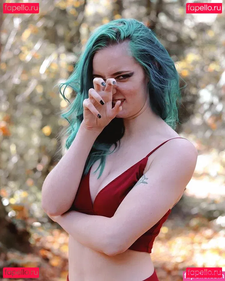 Littlesiha Onlyfans Photo Gallery 