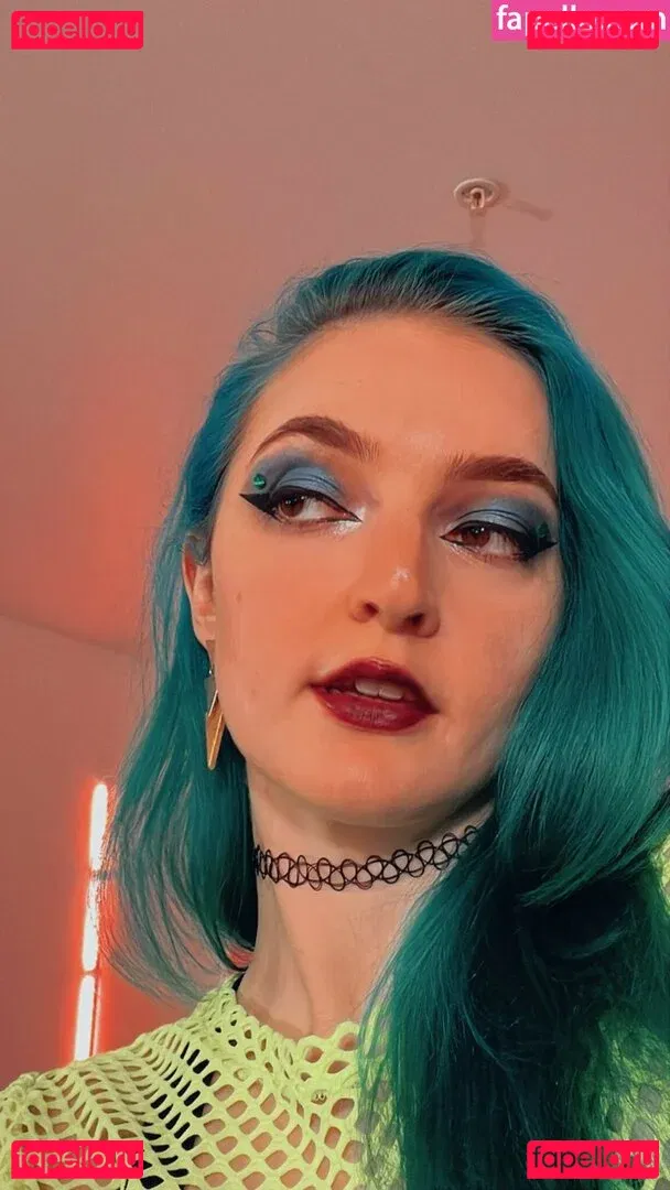 Littlesiha Onlyfans Photo Gallery 