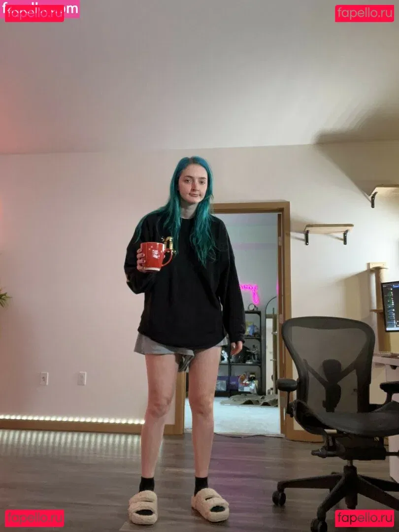 Littlesiha Onlyfans Photo Gallery 