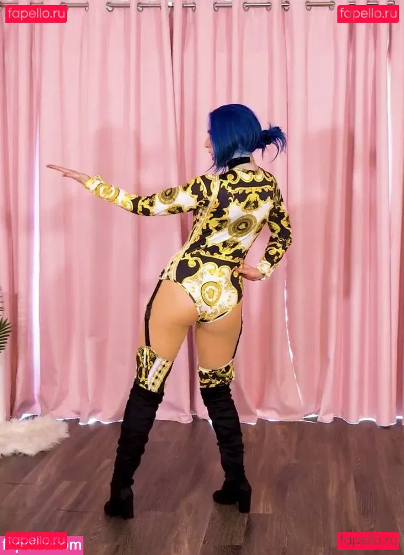 Littlesiha Onlyfans Photo Gallery 