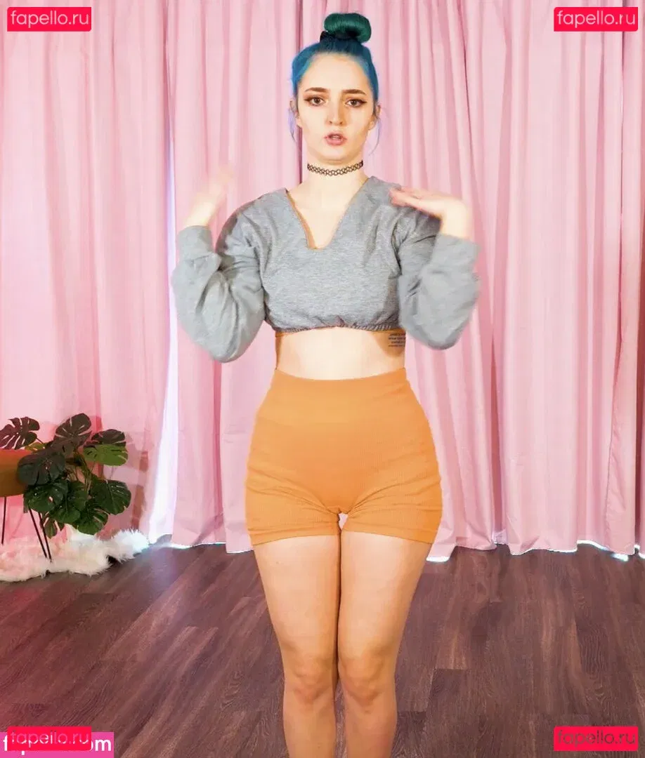 Littlesiha Onlyfans Photo Gallery 