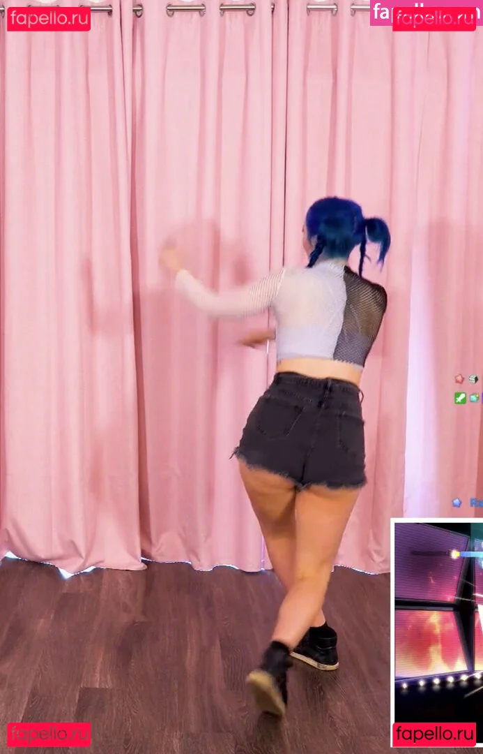 Littlesiha Onlyfans Photo Gallery 