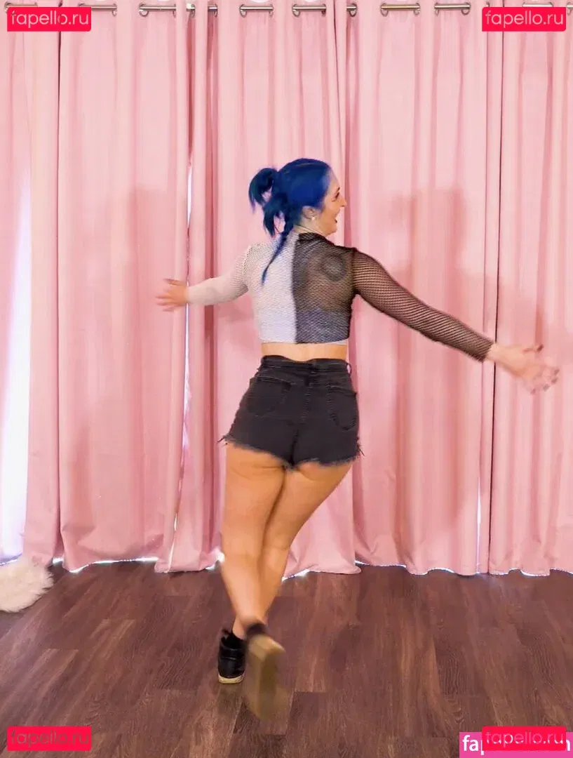 Littlesiha Onlyfans Photo Gallery 