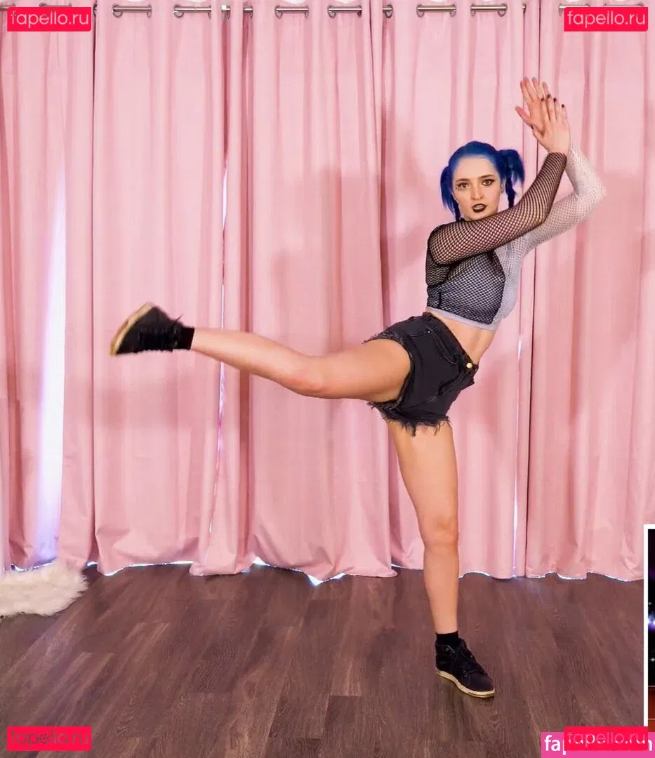 Littlesiha Onlyfans Photo Gallery 