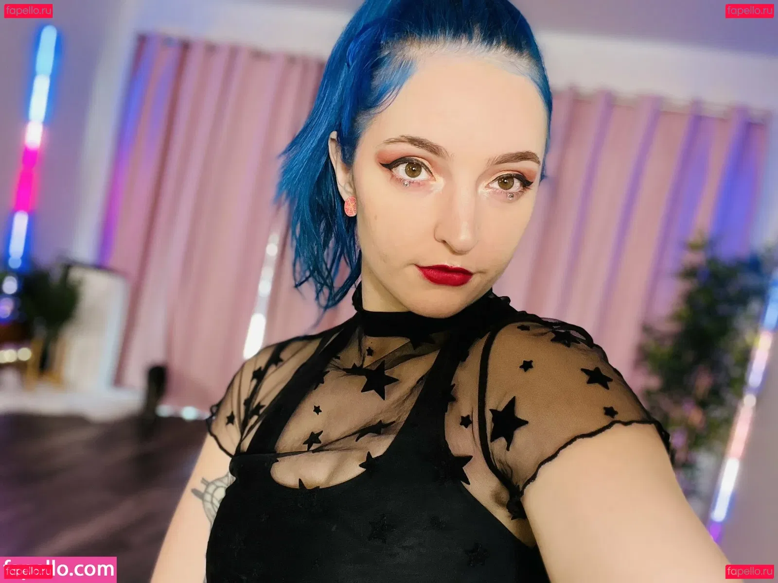 Littlesiha Onlyfans Photo Gallery 