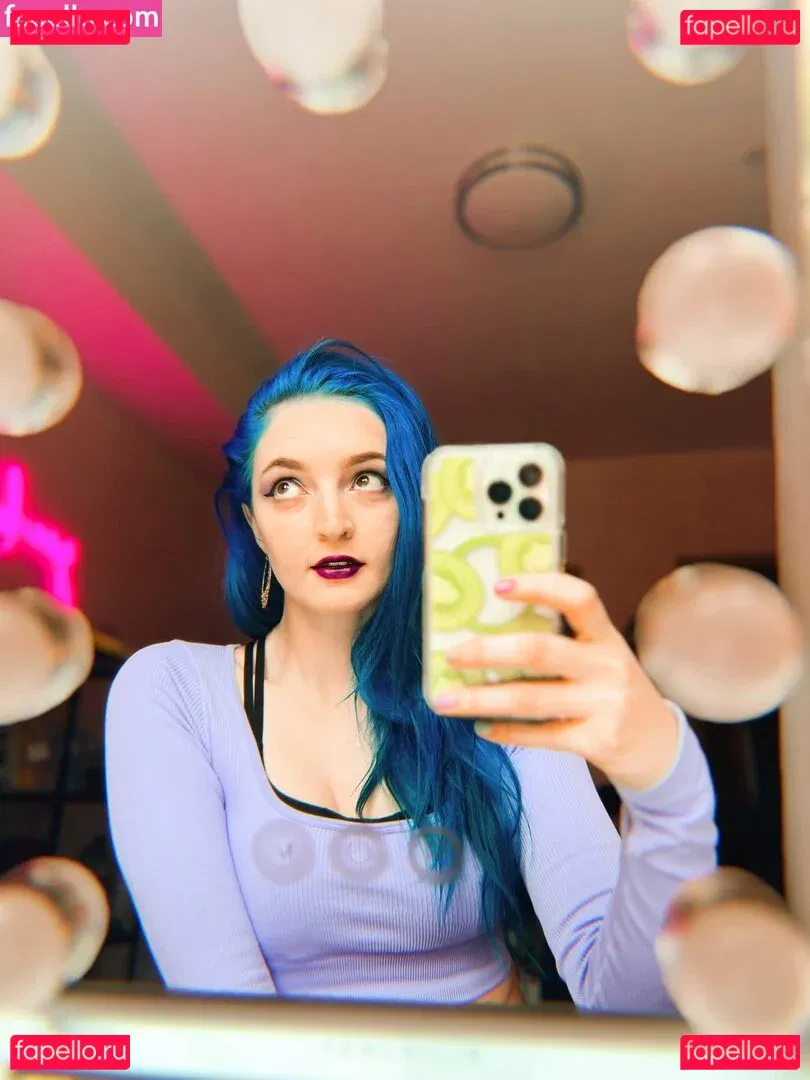 Littlesiha Onlyfans Photo Gallery 