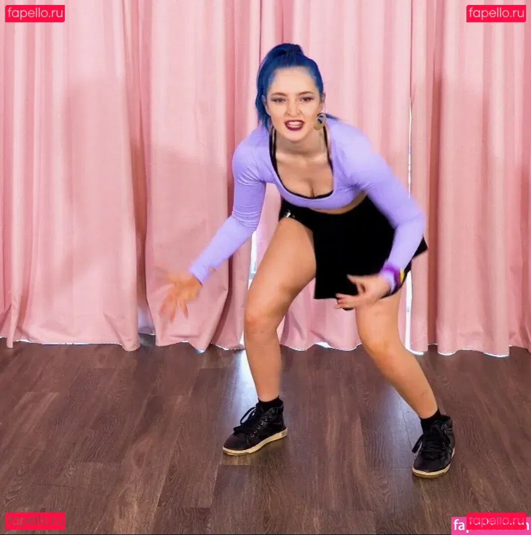 Littlesiha Onlyfans Photo Gallery 