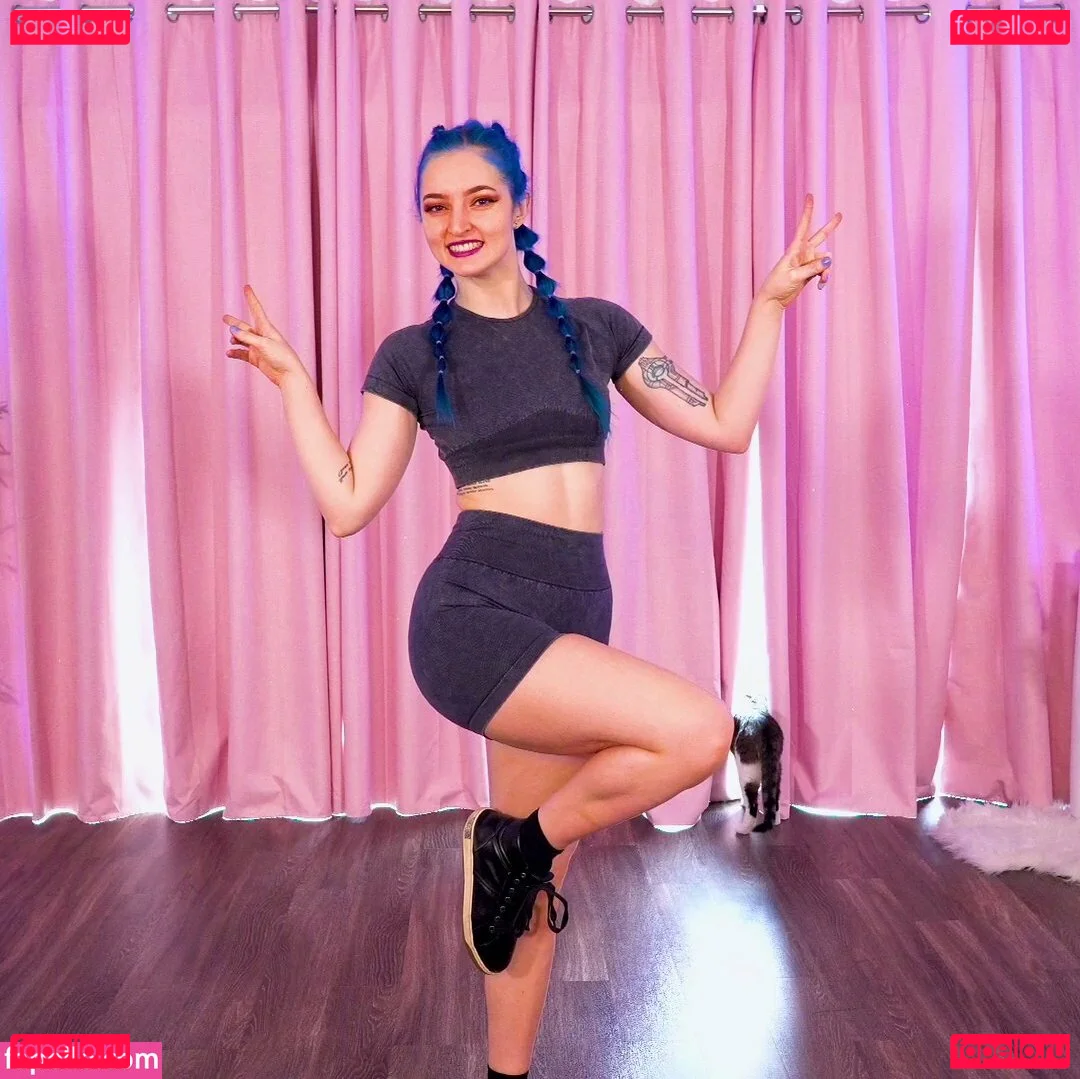 Littlesiha Onlyfans Photo Gallery 