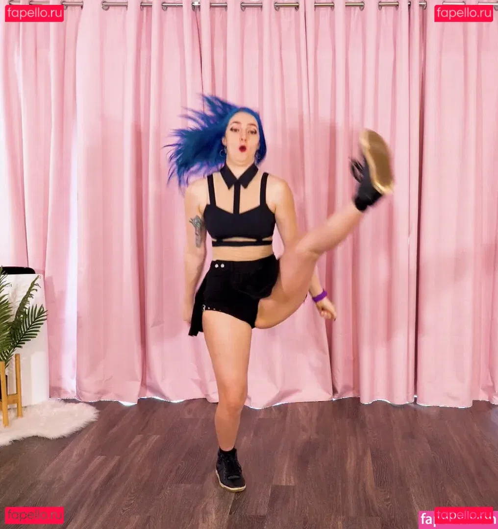 Littlesiha Onlyfans Photo Gallery 