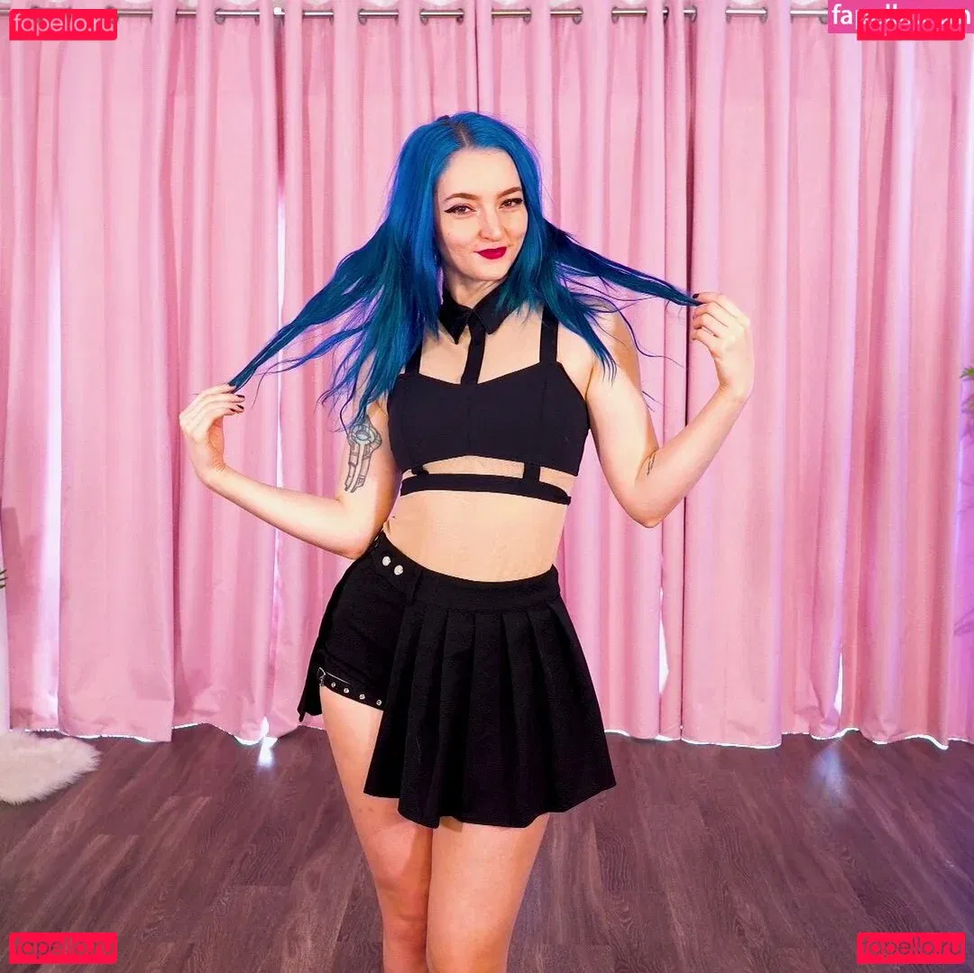 Littlesiha Onlyfans Photo Gallery 