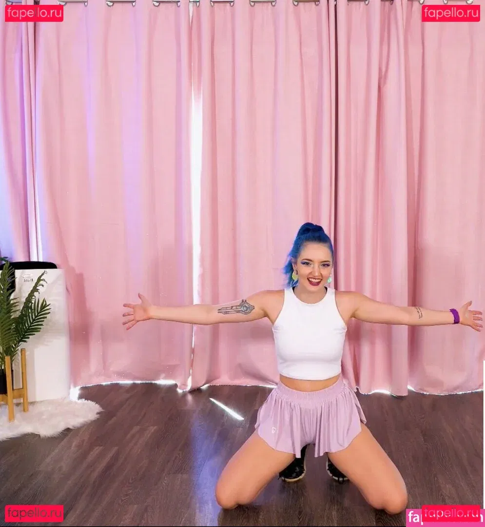 Littlesiha Onlyfans Photo Gallery 