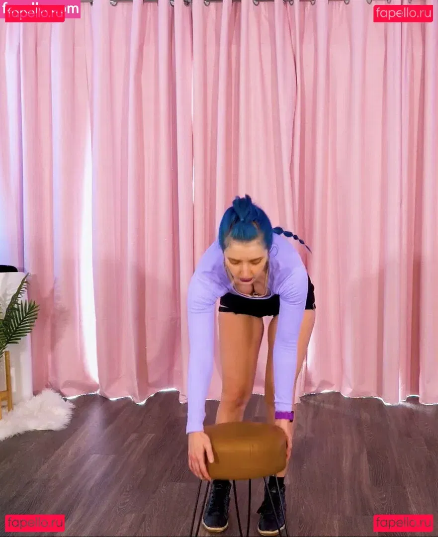 Littlesiha Onlyfans Photo Gallery 