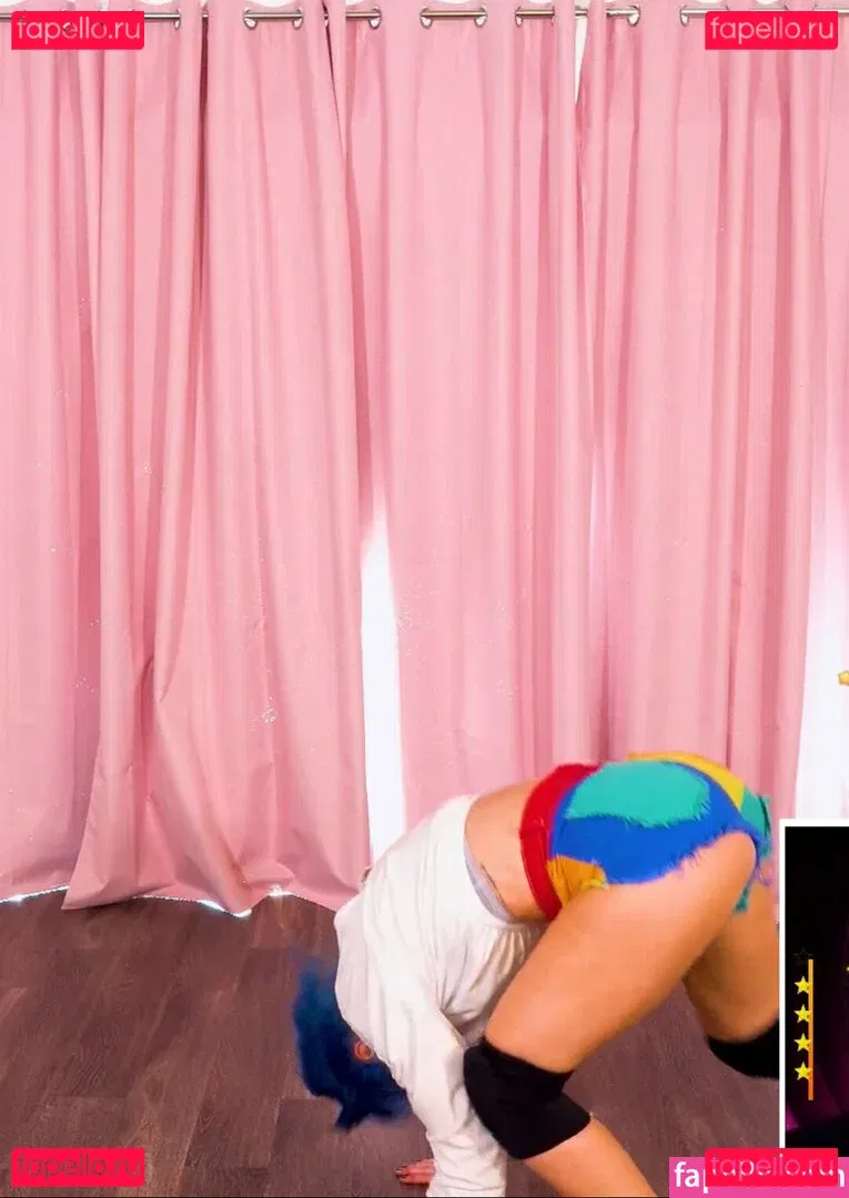 Littlesiha Onlyfans Photo Gallery 