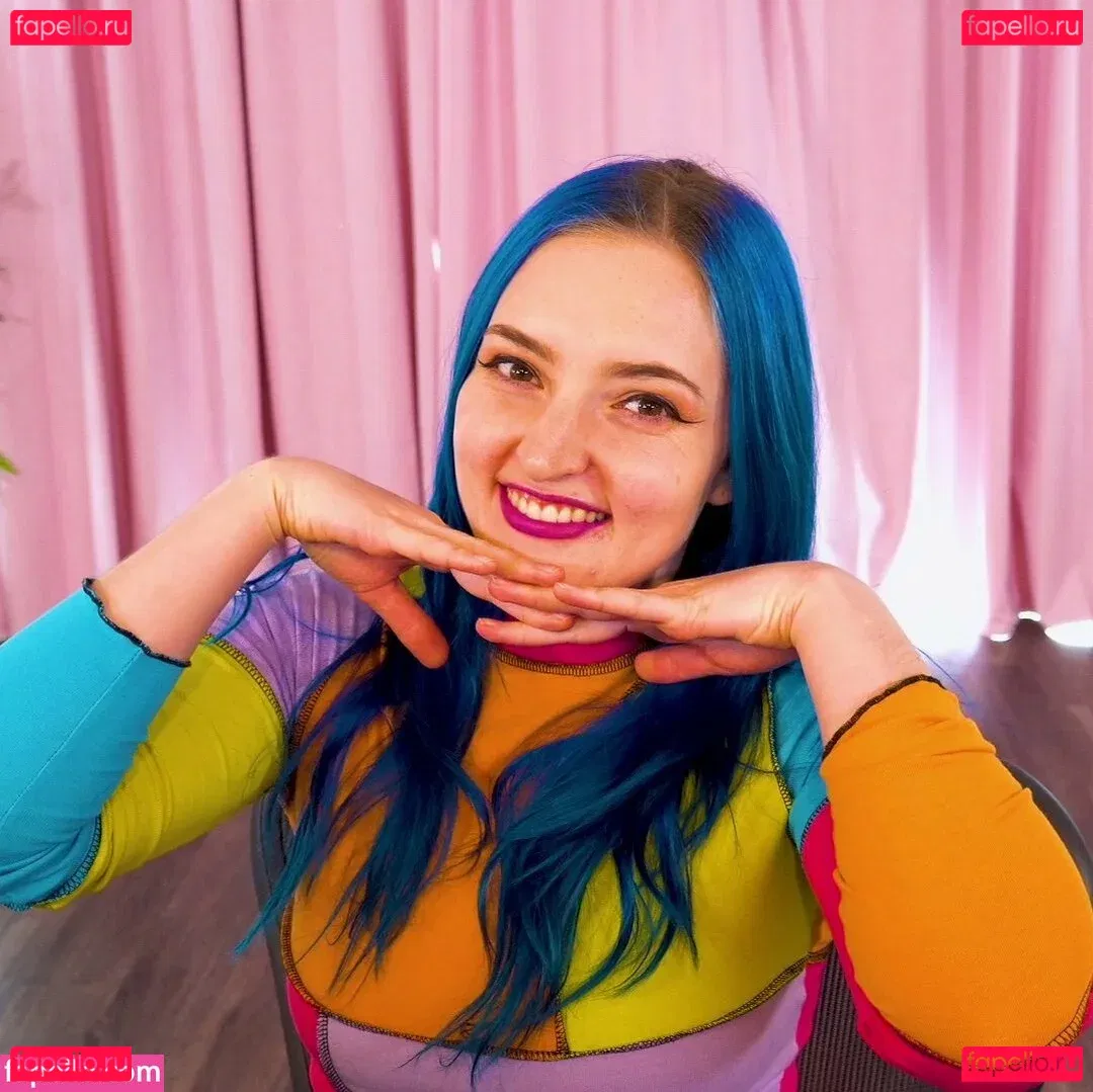 Littlesiha Onlyfans Photo Gallery 