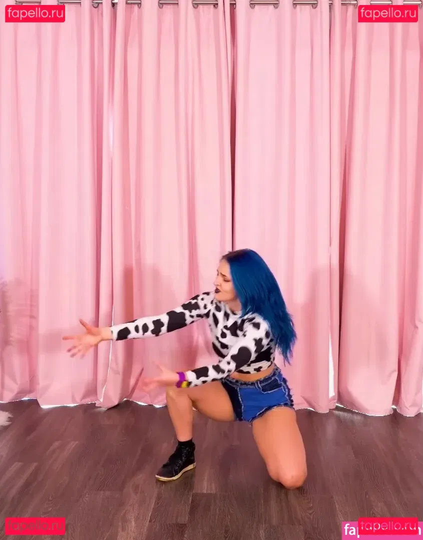 Littlesiha Onlyfans Photo Gallery 