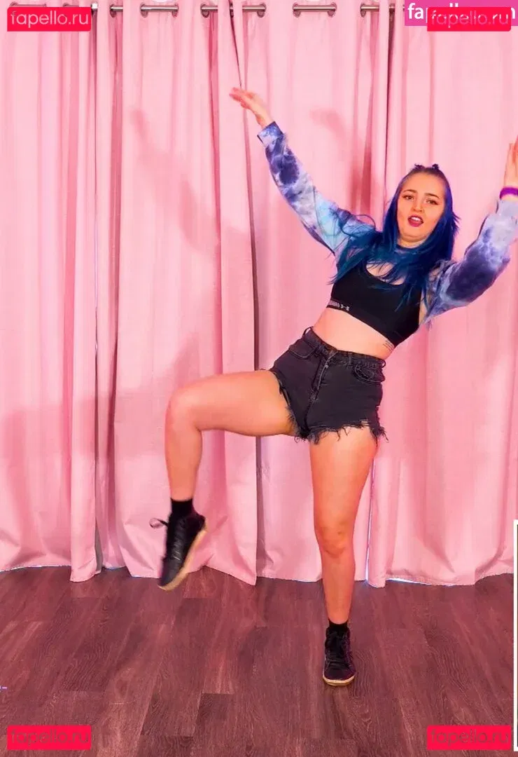 Littlesiha Onlyfans Photo Gallery 