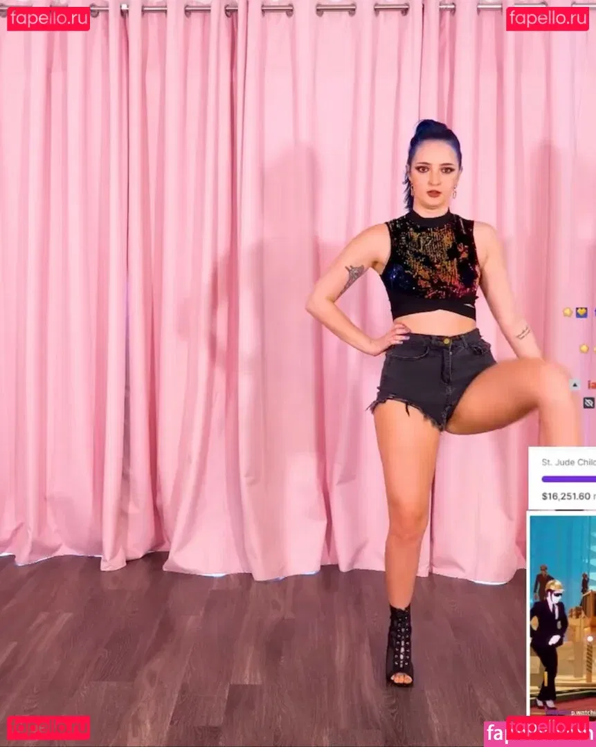 Littlesiha Onlyfans Photo Gallery 