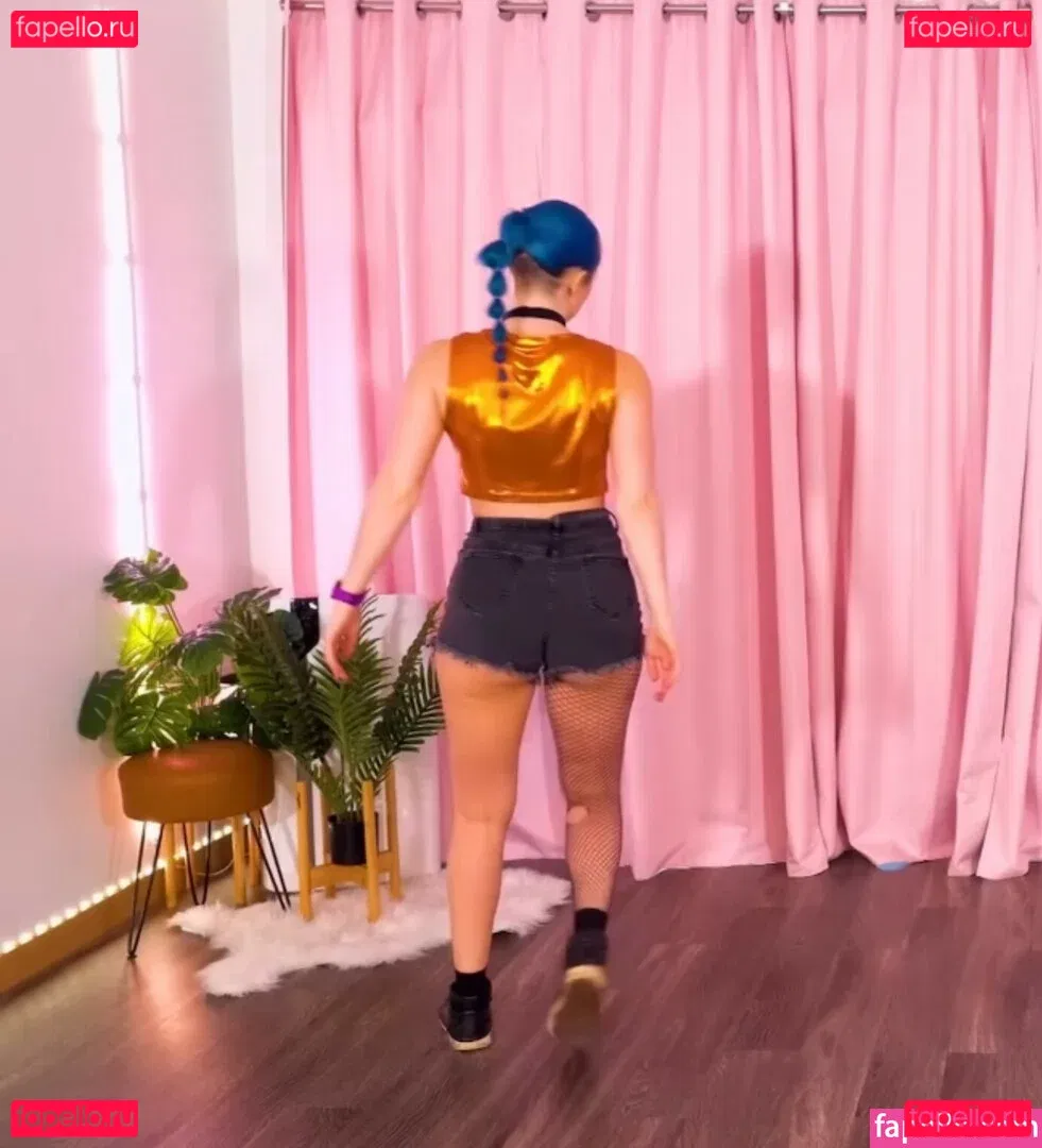 Littlesiha Onlyfans Photo Gallery 