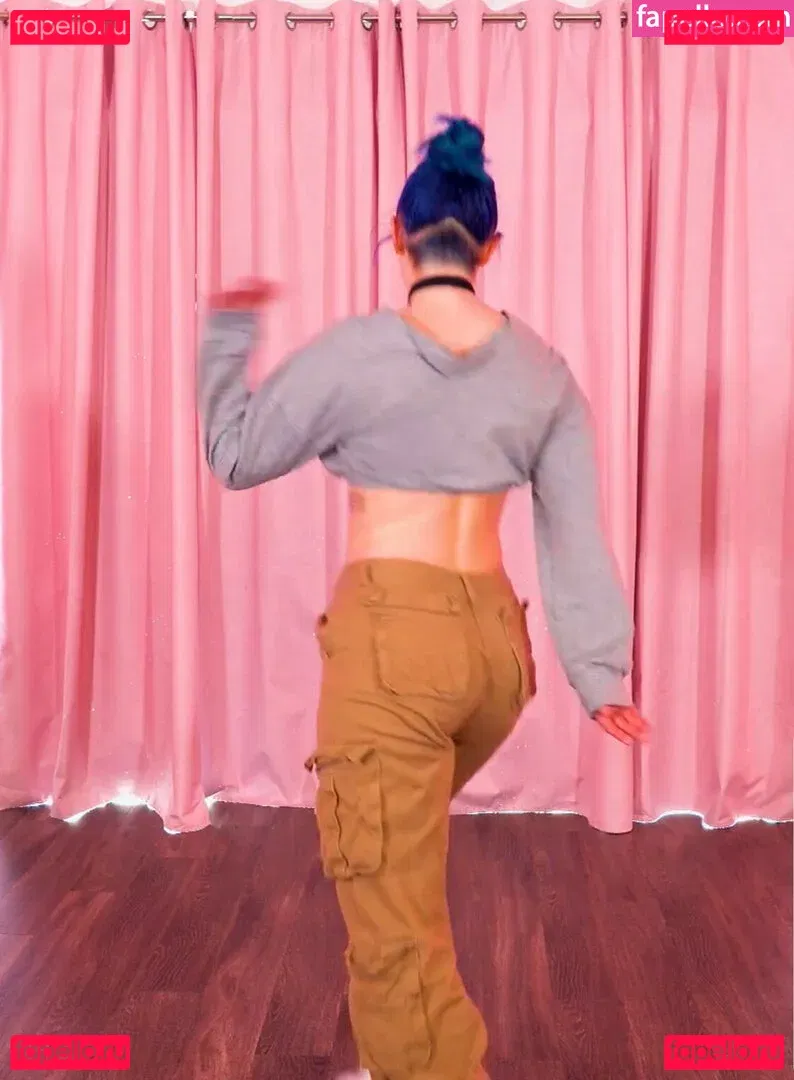 Littlesiha Onlyfans Photo Gallery 