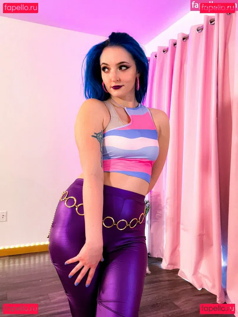 Littlesiha Onlyfans Photo Gallery 