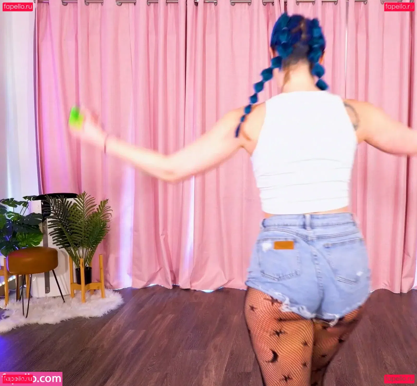 Littlesiha Onlyfans Photo Gallery 