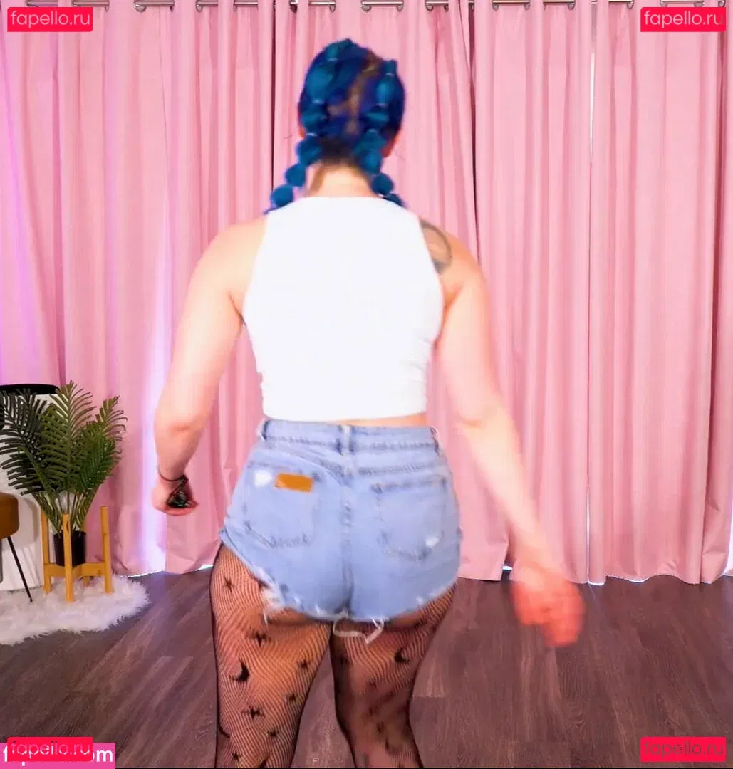 Littlesiha Onlyfans Photo Gallery 