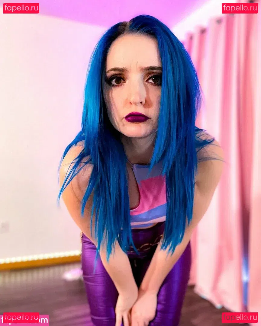 Littlesiha Onlyfans Photo Gallery 