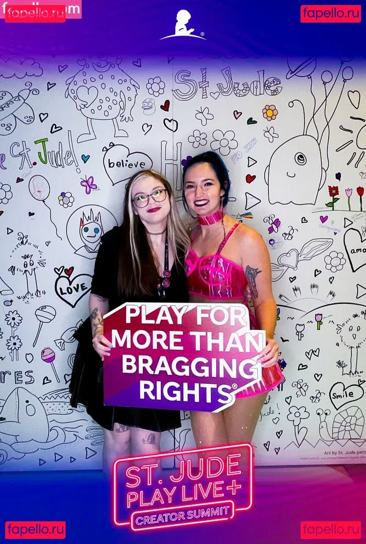 Littlesiha Onlyfans Photo Gallery 