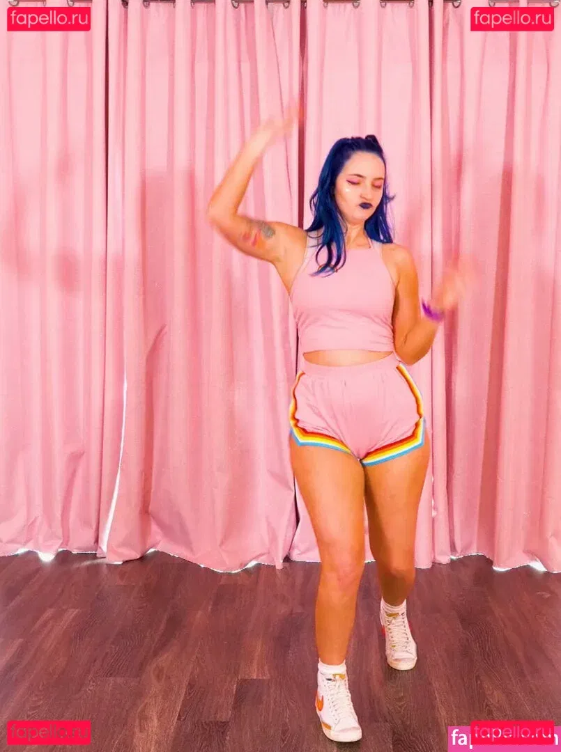 Littlesiha Onlyfans Photo Gallery 