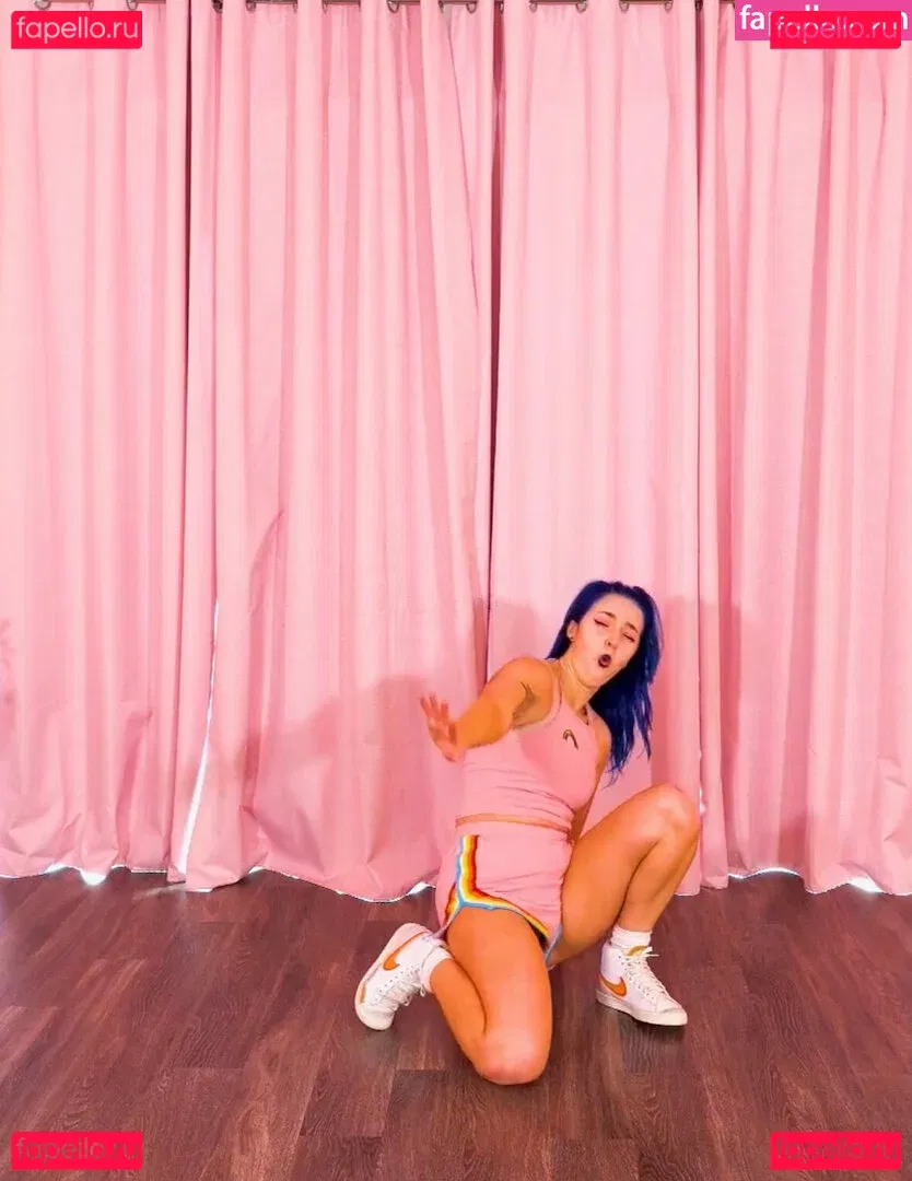 Littlesiha Onlyfans Photo Gallery 