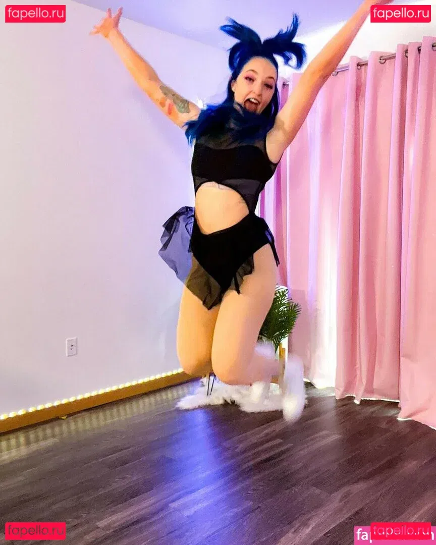 Littlesiha Onlyfans Photo Gallery 