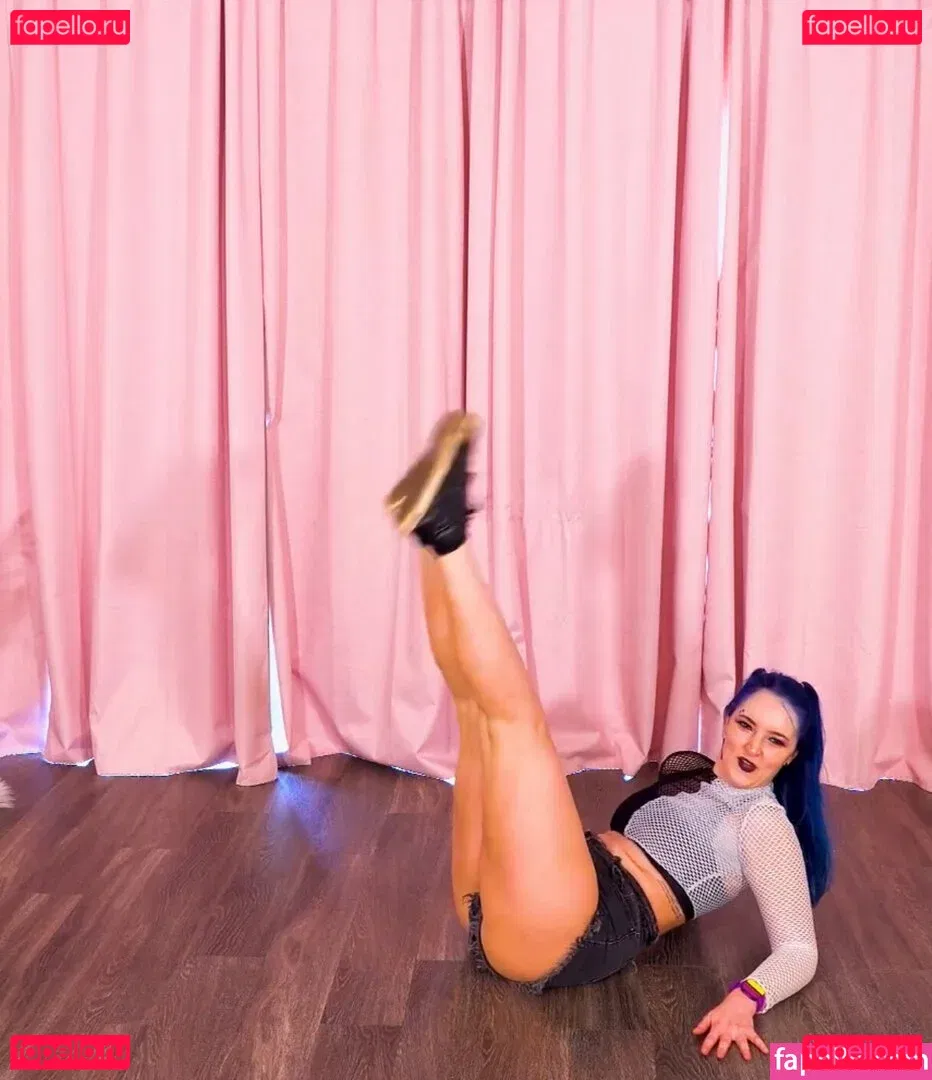 Littlesiha Onlyfans Photo Gallery 