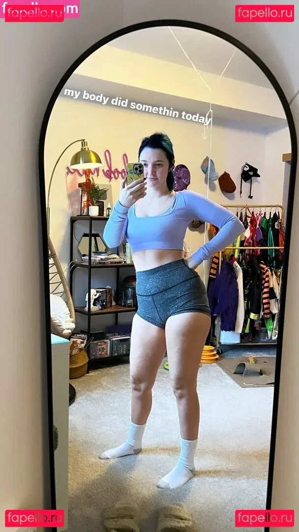 Littlesiha Onlyfans Photo Gallery 